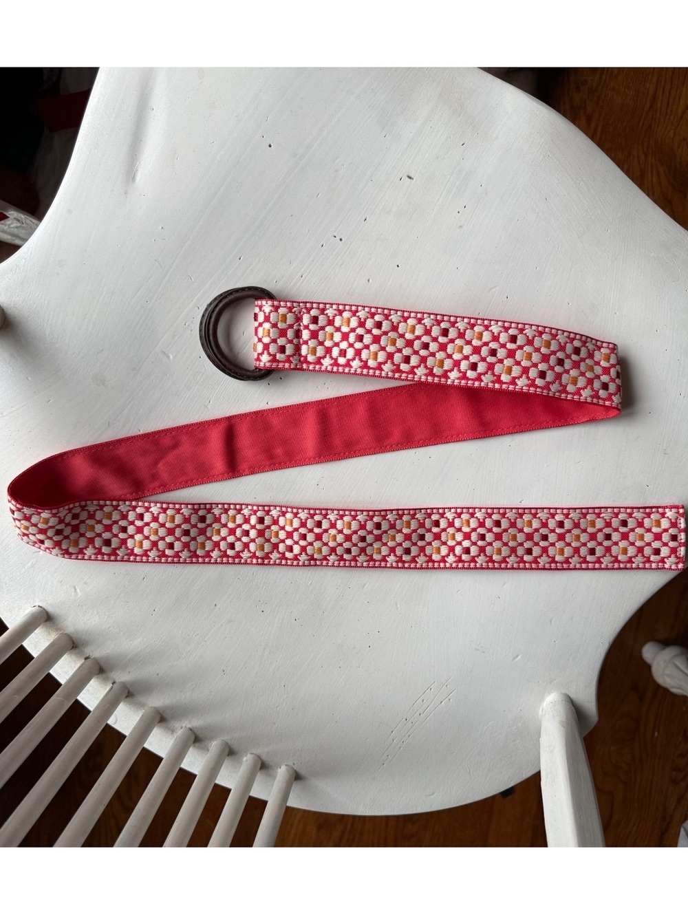 Eddie Bauer Medium Red and White Patterned Belt